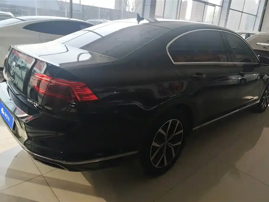 Volkswagen Magotan 2021 из CN, фото 2