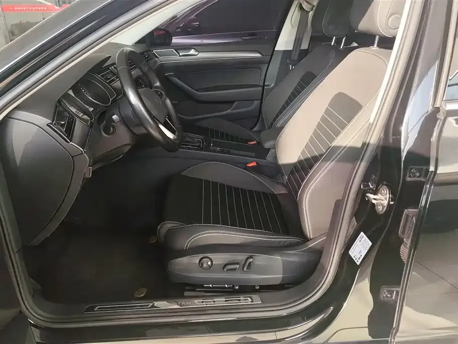 Volkswagen Magotan 2021 из CN, фото 10
