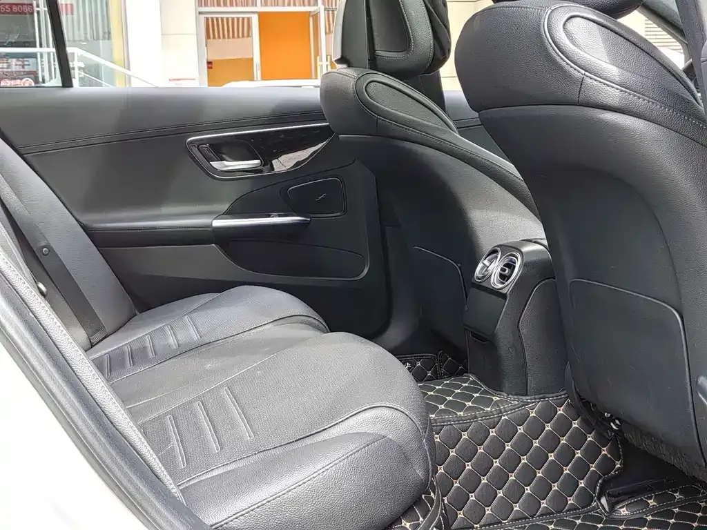 Mercedes-Benz C-Class 2023 из CN, фото 6