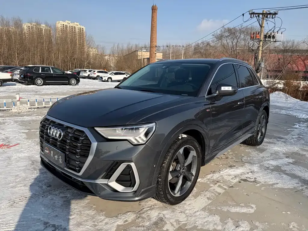 Audi Q3 2021 из CN, фото 1