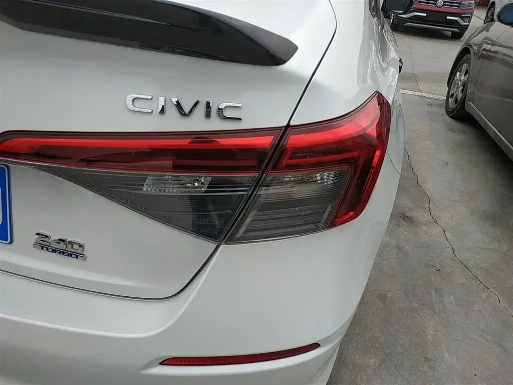 Honda Civic 2023 из CN, фото 3