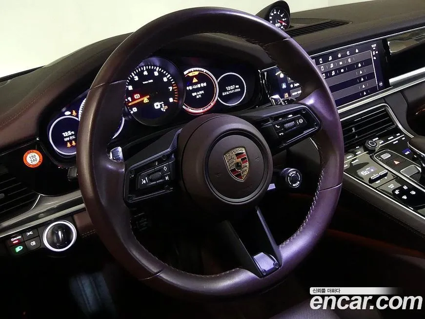 Porsche Panamera 2023 из KR, фото 2
