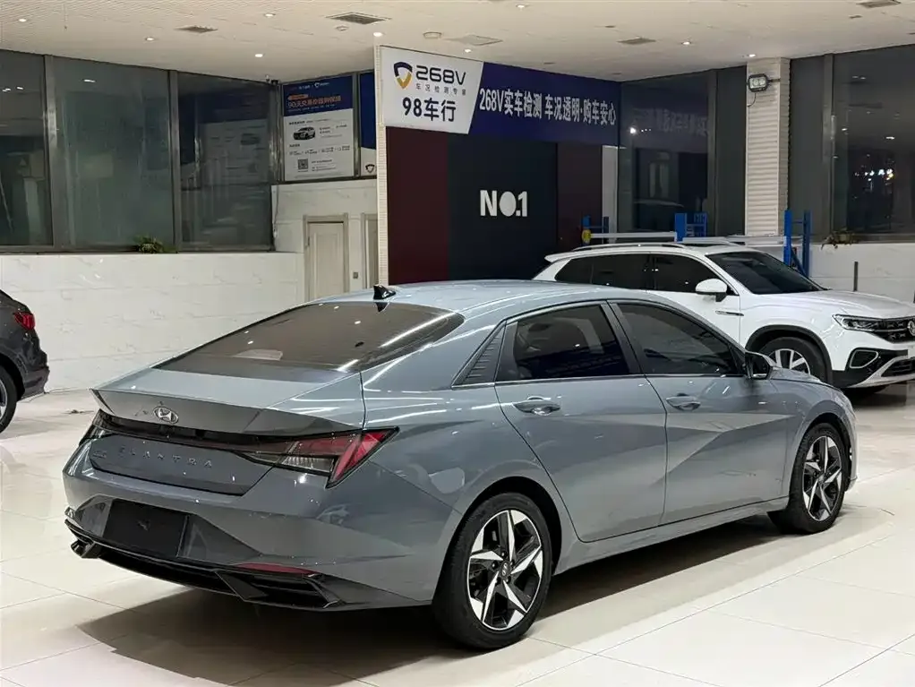 Hyundai Elantra 2021 из CN, фото 2