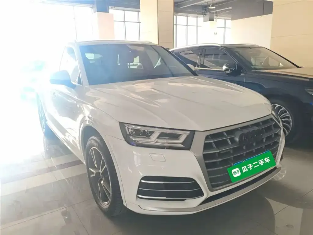 Audi Q5L 2021 из CN, фото 8