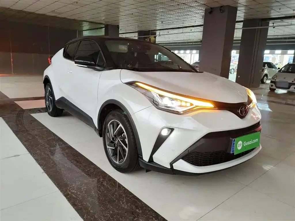 Toyota C-HR 2022 из CN, фото 5