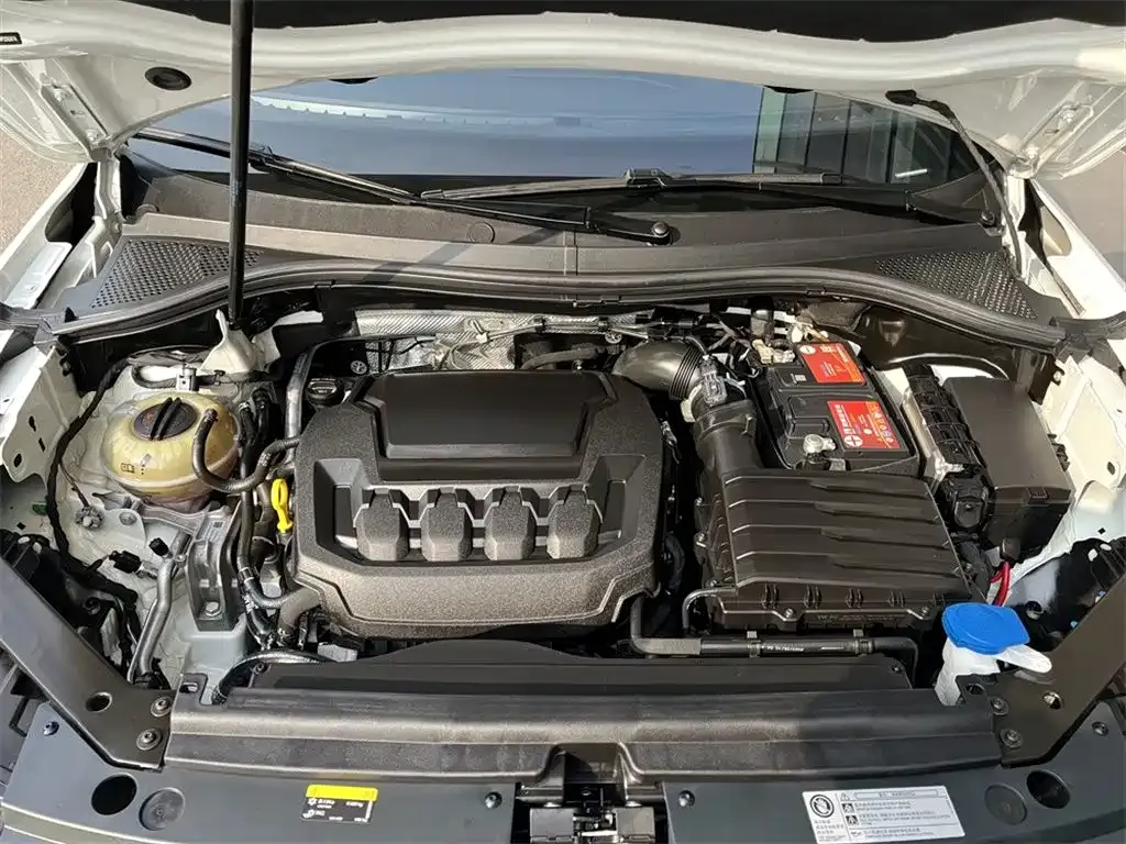 Volkswagen Tiguan L 2023 из CN, фото 10