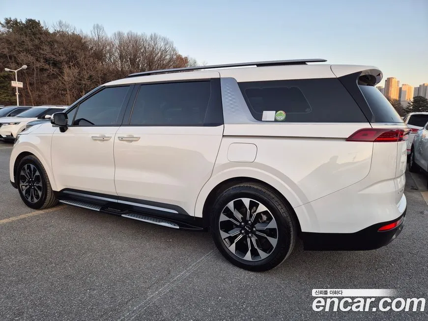 Kia Carnival 2022 из KR, фото 2