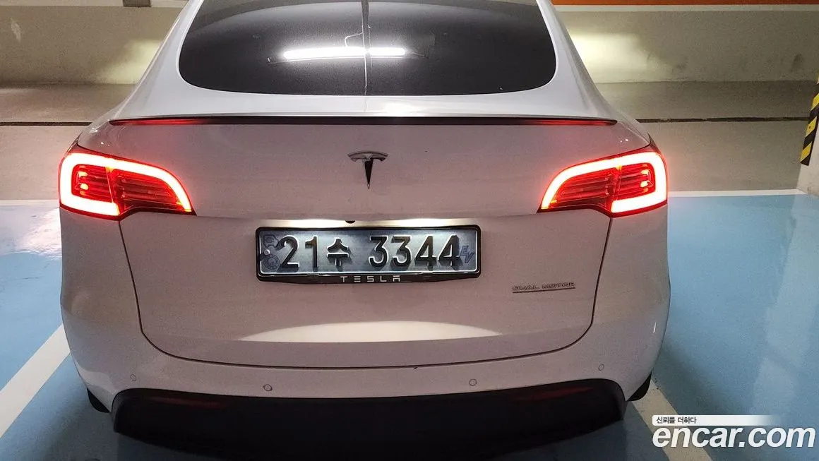 Tesla Model Y 2022 из KR, фото 2
