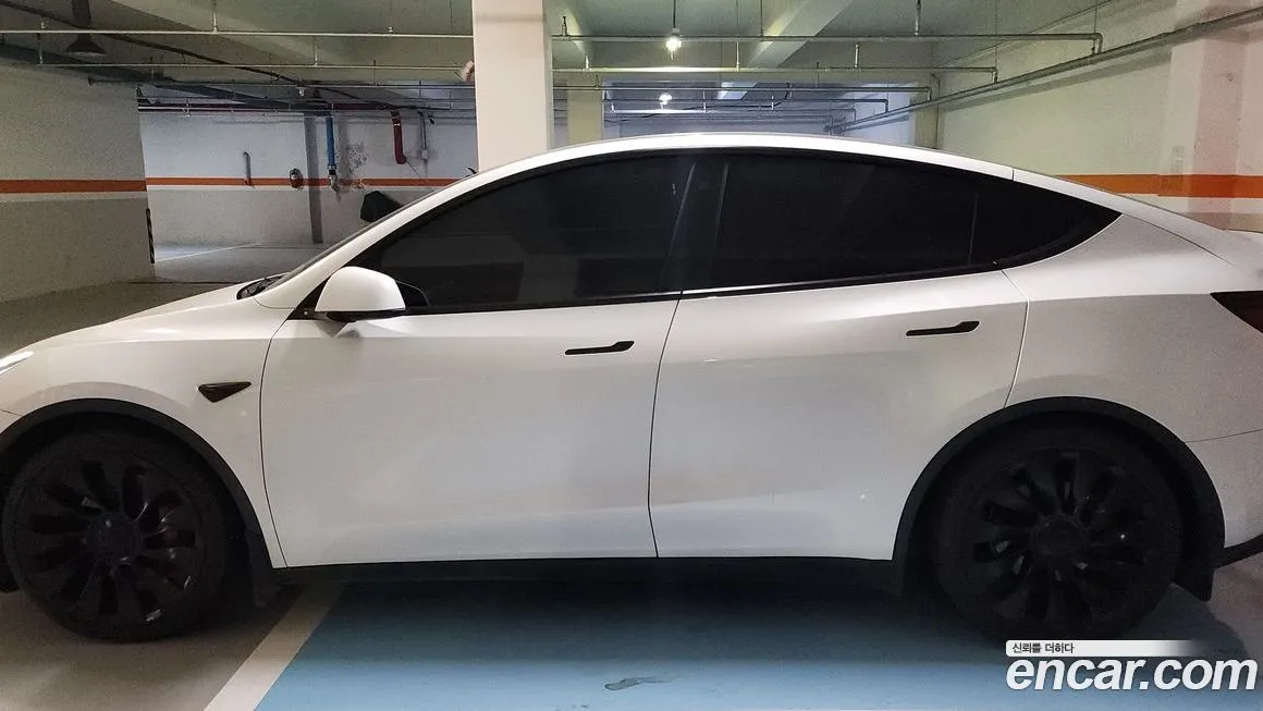 Tesla Model Y 2022 из KR, фото 4