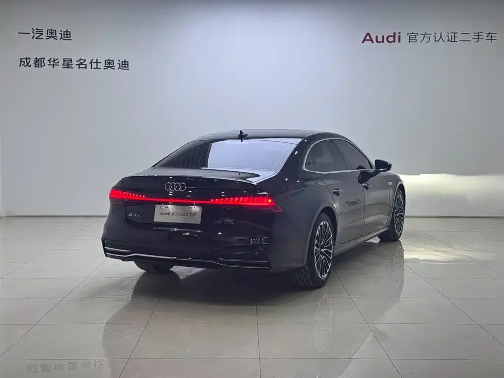 Audi A7L — фото 3