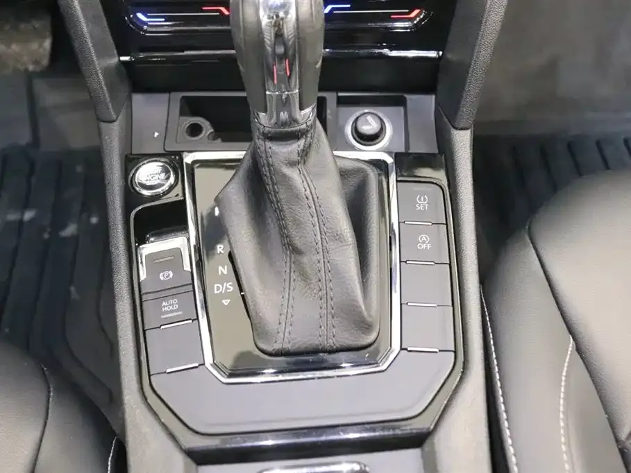 Volkswagen Lamando 2021 из CN, фото 10