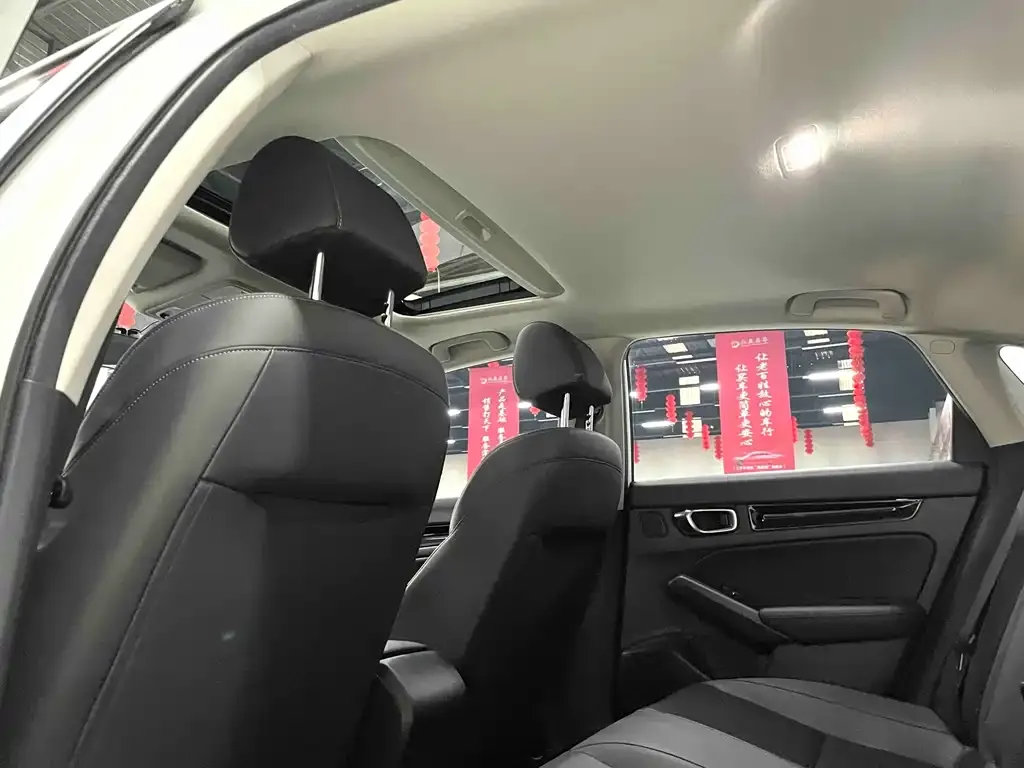 Honda Civic 2022 из CN, фото 4