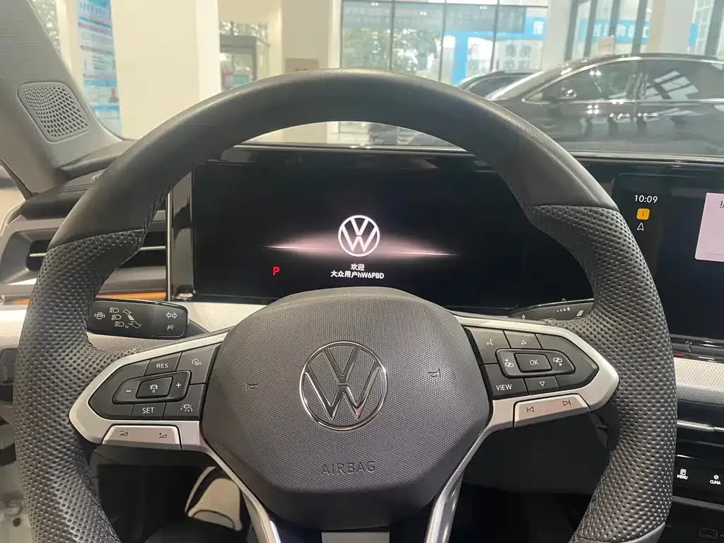 Volkswagen Lamando 2024 из CN, фото 10