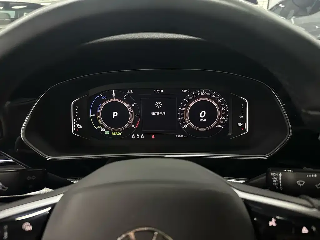 Volkswagen Passat New Energy 2022 из CN, фото 2