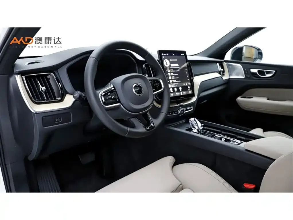 Volvo XC60 2025 из CN, фото 7
