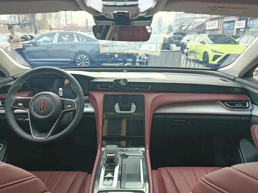 Hongqi H5 2025 из CN, фото 2