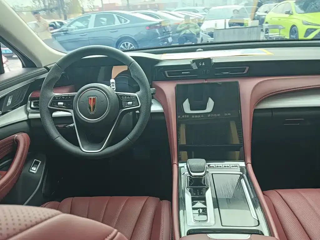 Hongqi H5 2025 из CN, фото 4