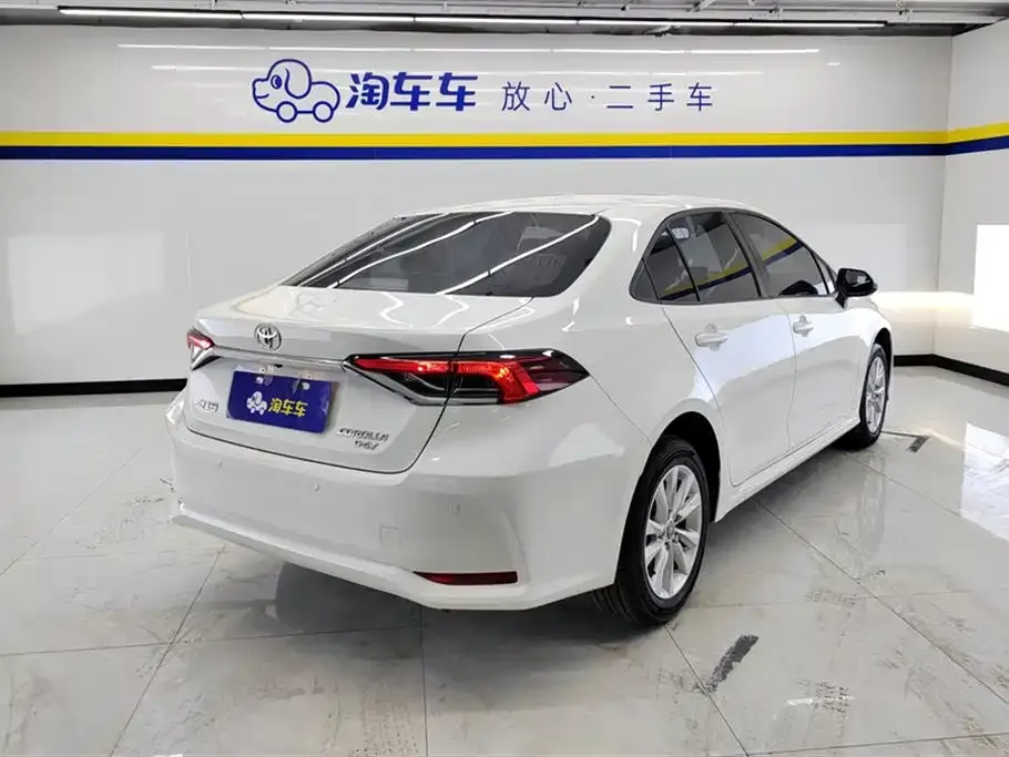 Toyota Corolla 2023 из CN, фото 5