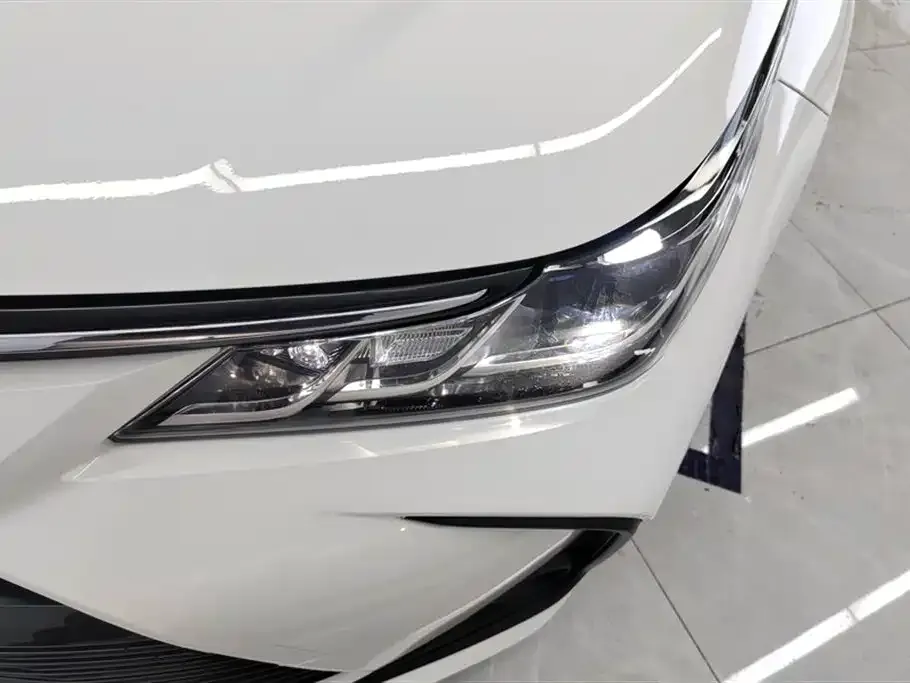 Toyota Corolla 2023 из CN, фото 3
