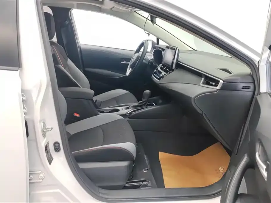 Toyota Corolla 2023 из CN, фото 10