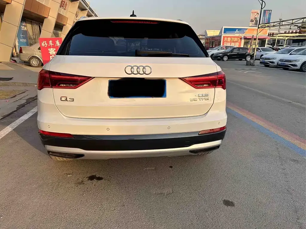 Audi Q3 2021 из CN, фото 4