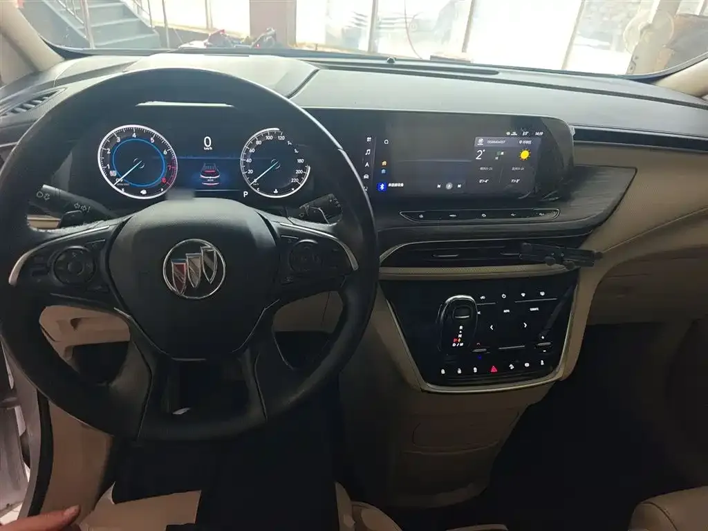 Buick GL8 2023 из CN, фото 4