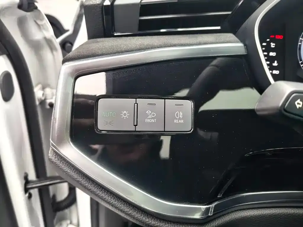 Audi Q3 2021 из CN, фото 9