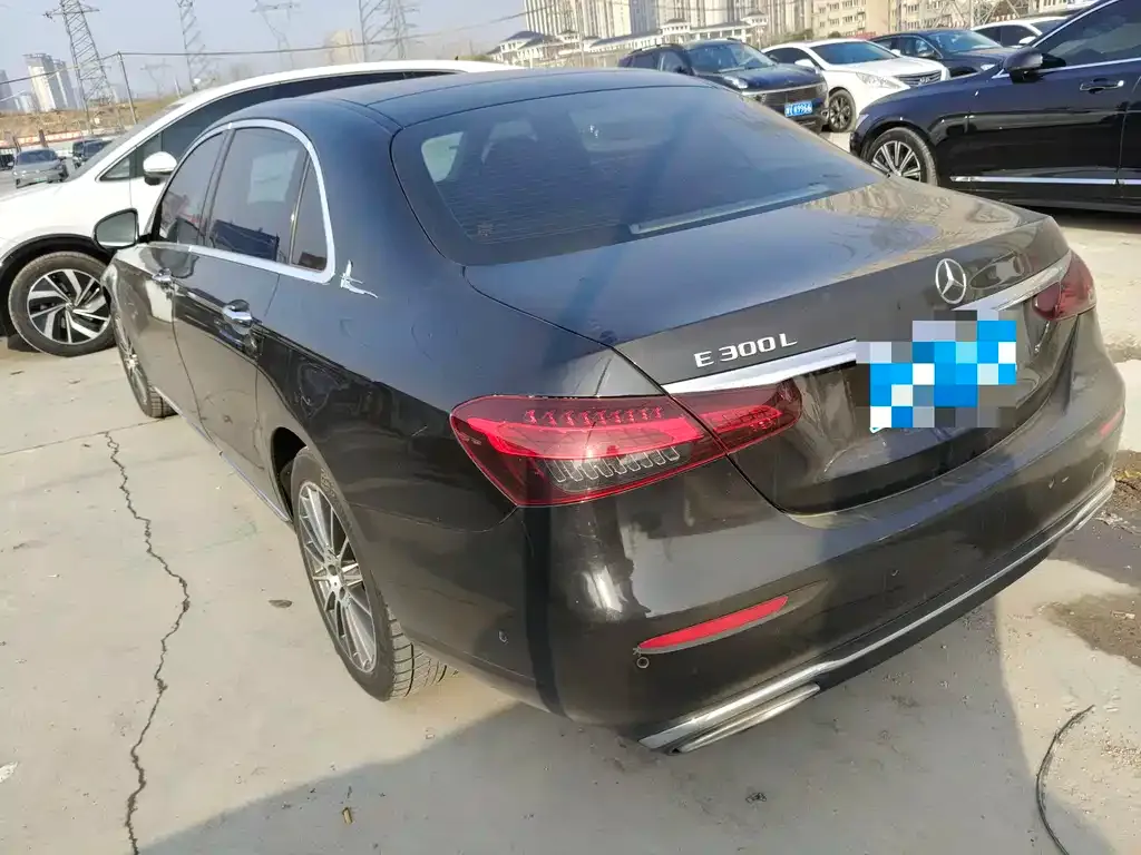 Mercedes-Benz E-Class 2022 из CN, фото 4
