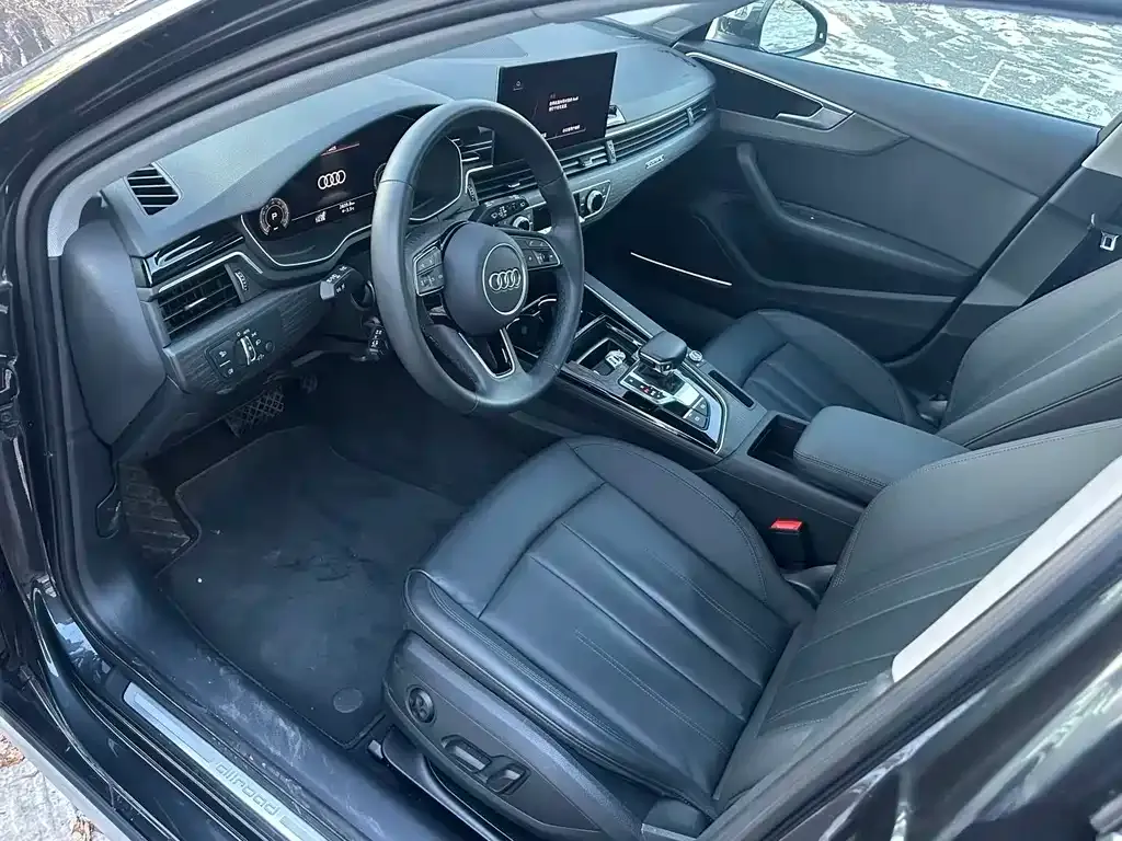 Audi A4 (Import) 2023 из CN, фото 4