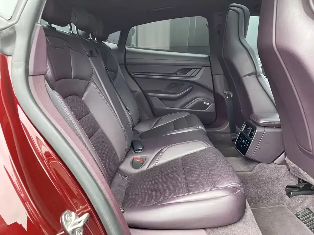 Porsche Taycan 2021 из CN, фото 10