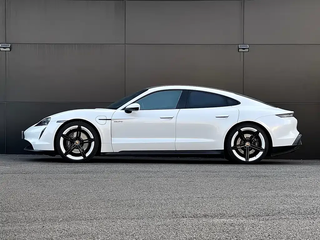Porsche Taycan 2021 из CN, фото 9