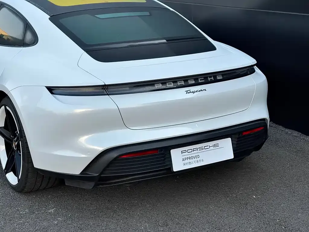 Porsche Taycan 2021 из CN, фото 7