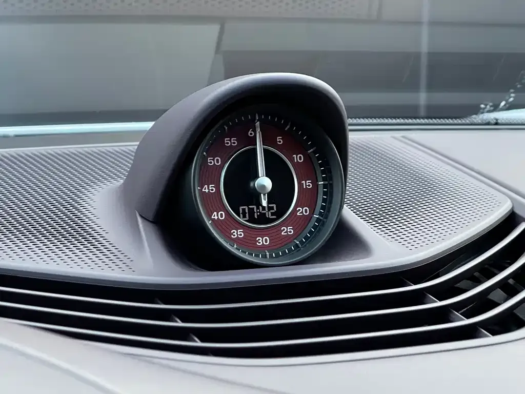 Porsche Taycan 2021 из CN, фото 4