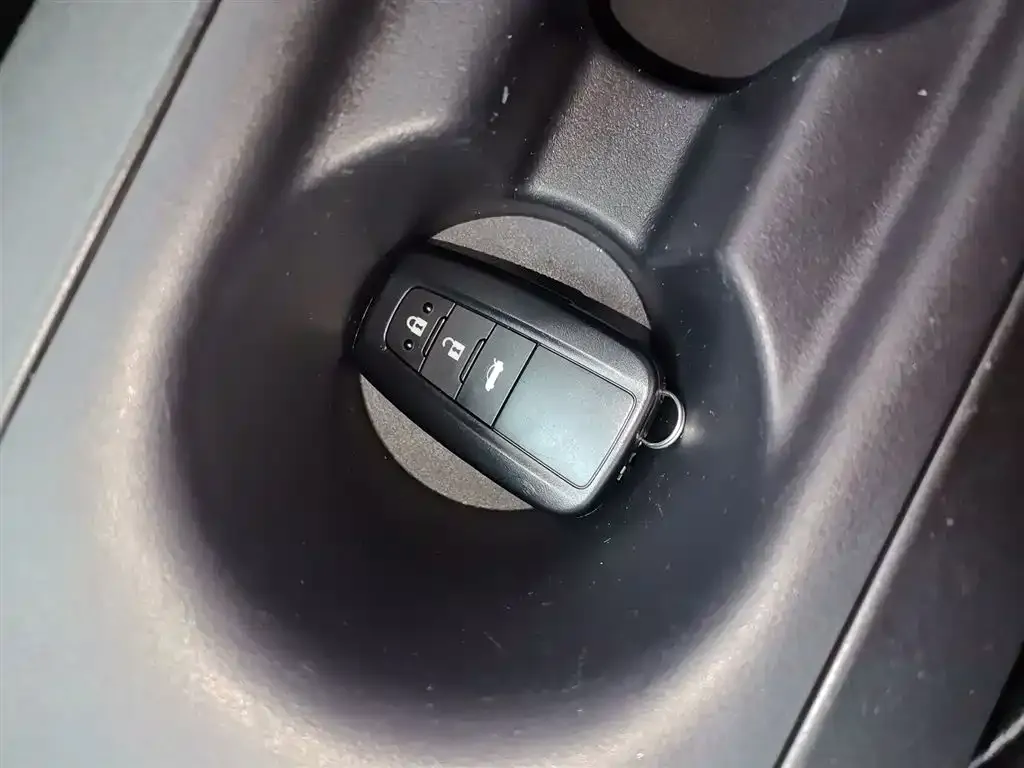 Toyota Levin 2021 из CN, фото 8