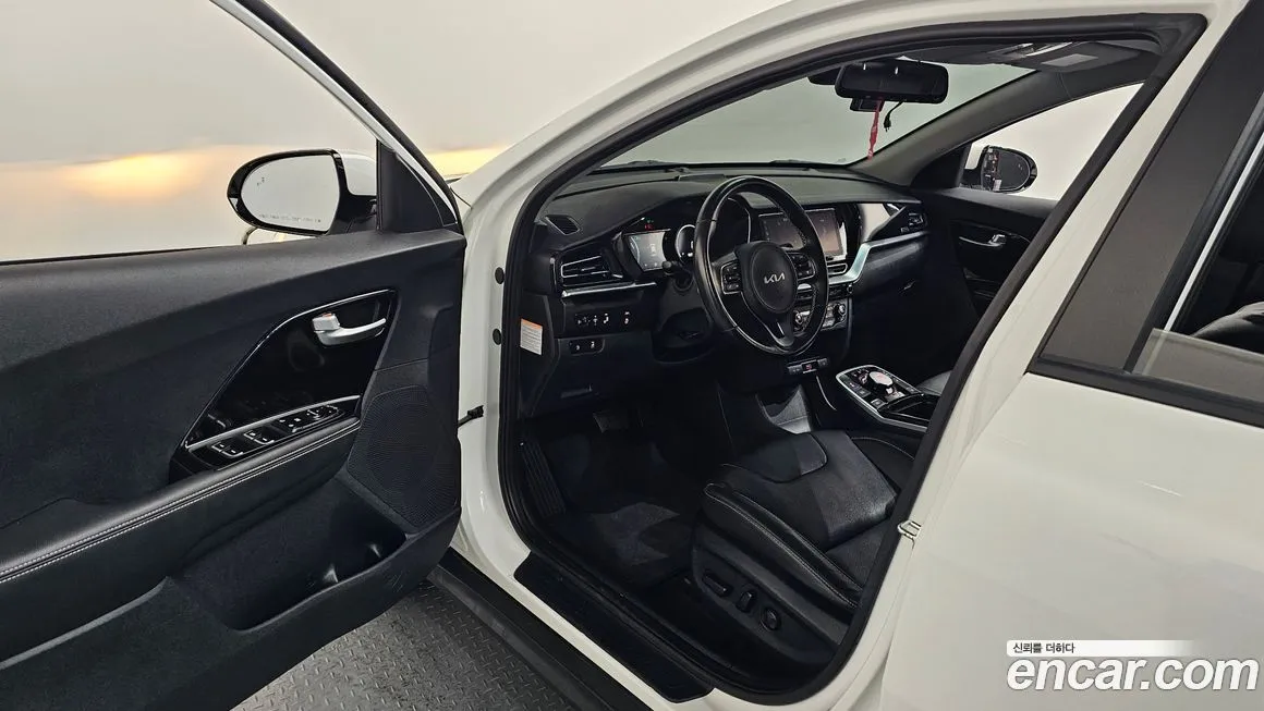 Kia Niro 2022 из KR, фото 3