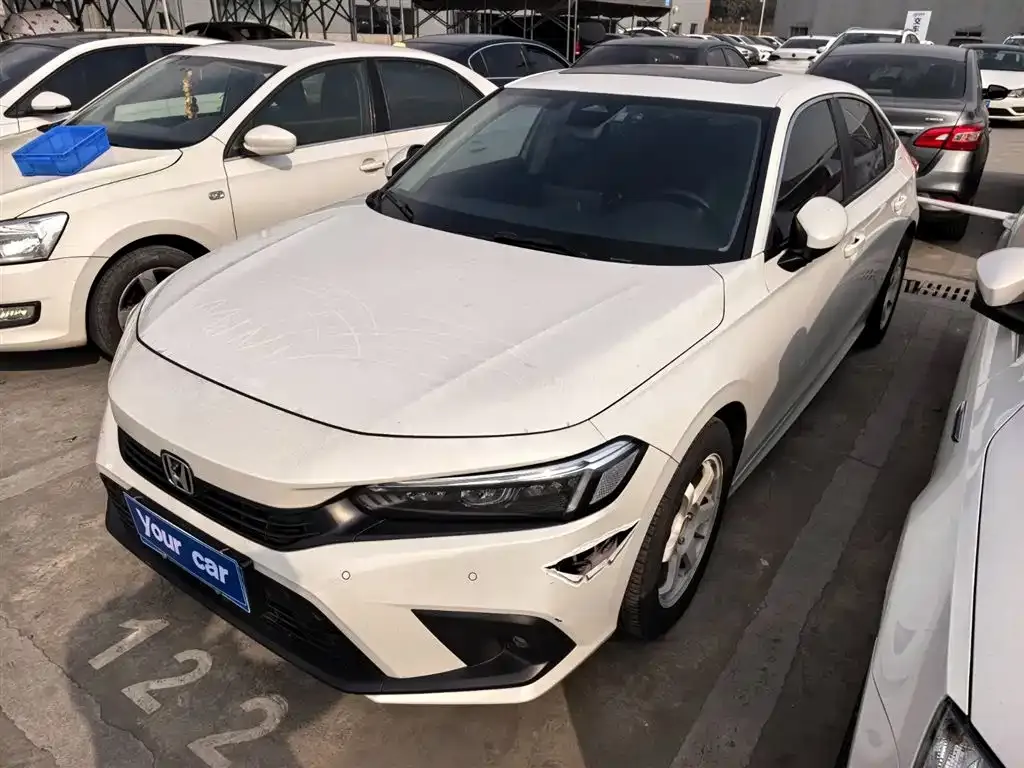 Honda Civic — фото 1