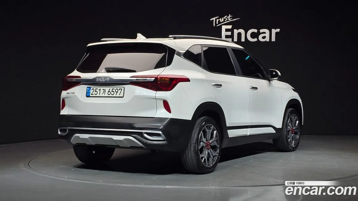 Kia Seltos 2023 из KR, фото 3