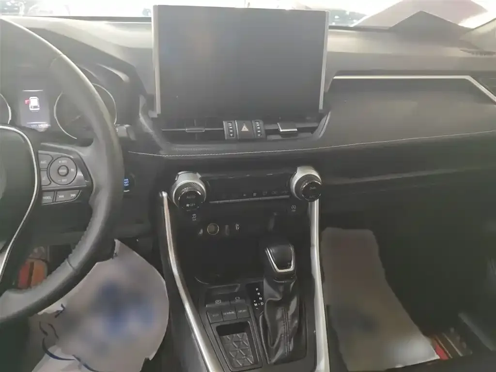 Toyota Wildlander 2022 из CN, фото 7