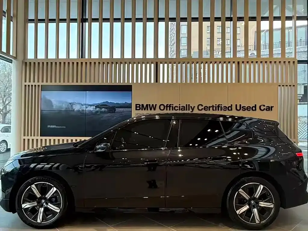 BMW iX 2023 из CN, фото 5