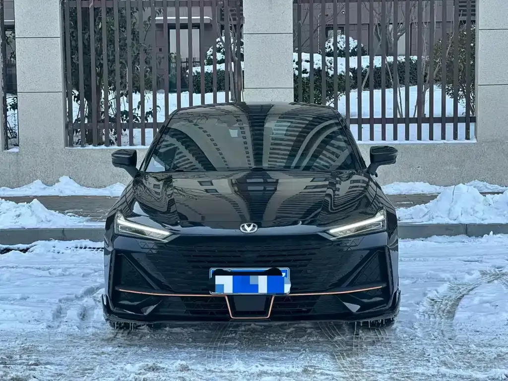 Changan UNI-V 2023 из CN, фото 7