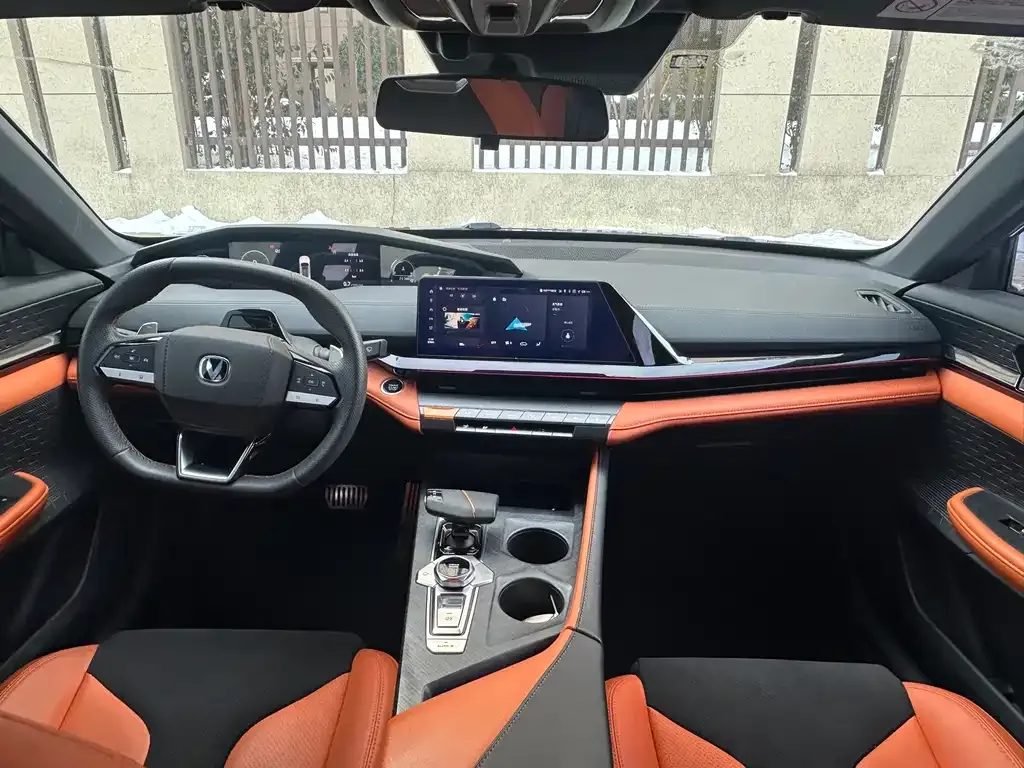 Changan UNI-V 2023 из CN, фото 10