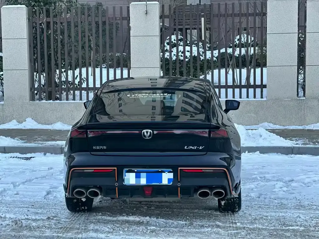 Changan UNI-V 2023 из CN, фото 6