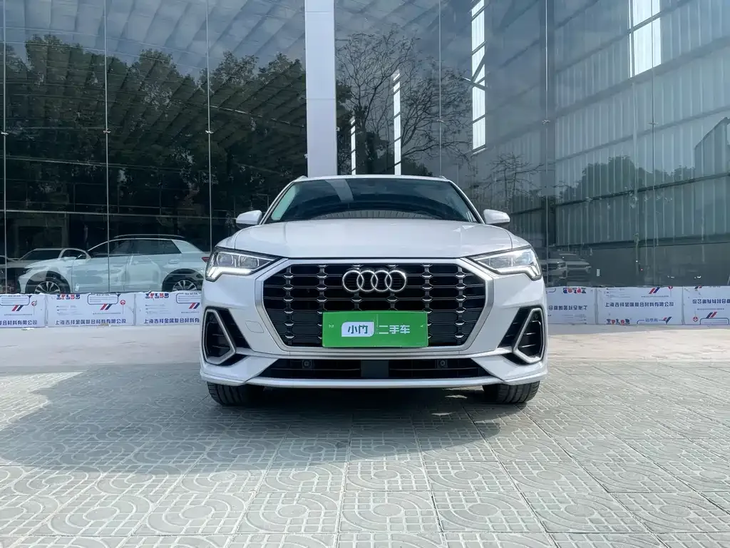 Audi Q3 — фото 4