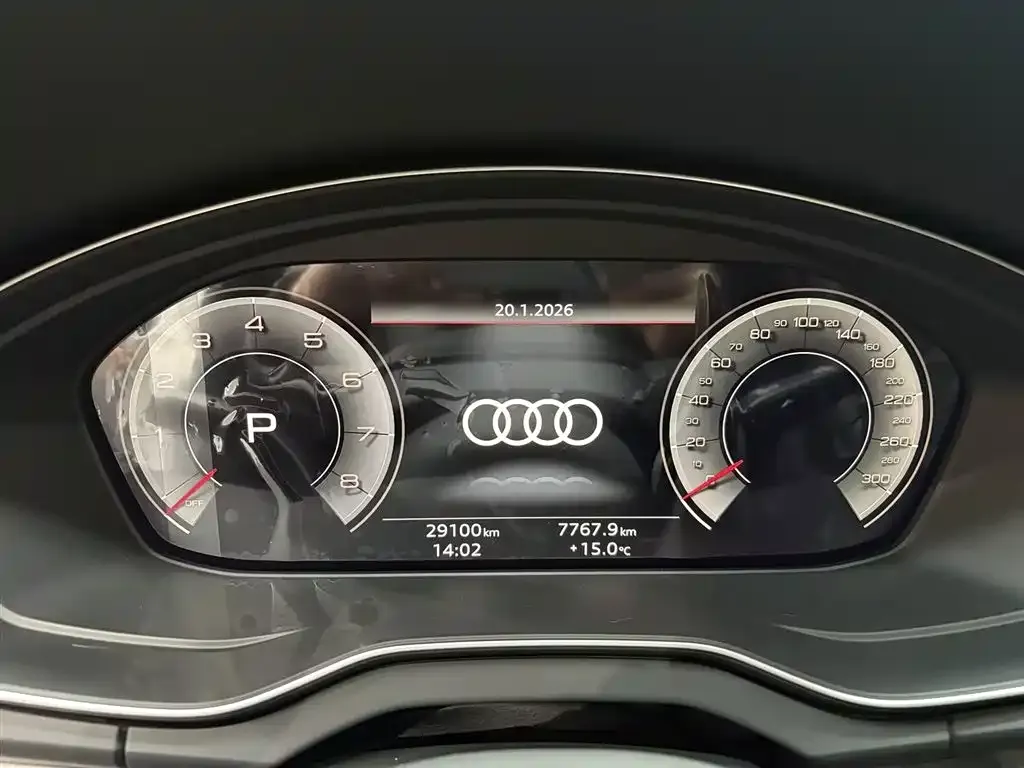 Audi Q5L Sportback 2023 из CN, фото 3