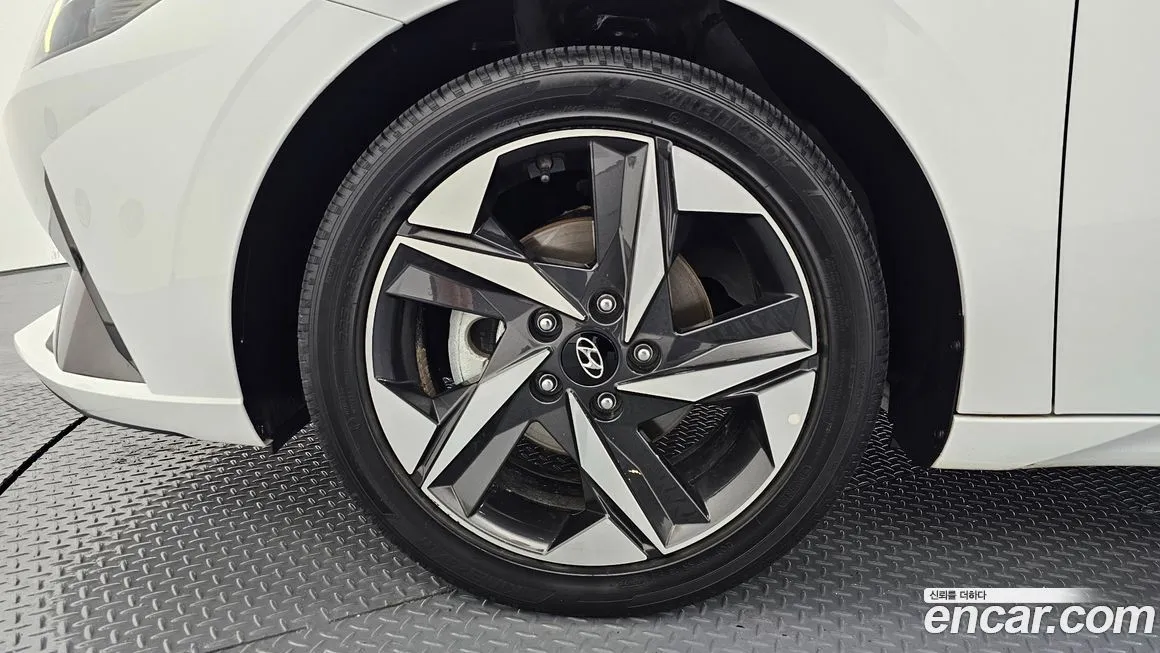 Hyundai AVANTE 2023 из KR, фото 5