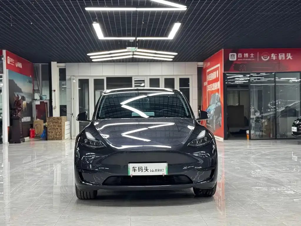 Tesla Model Y 2024 из CN, фото 3