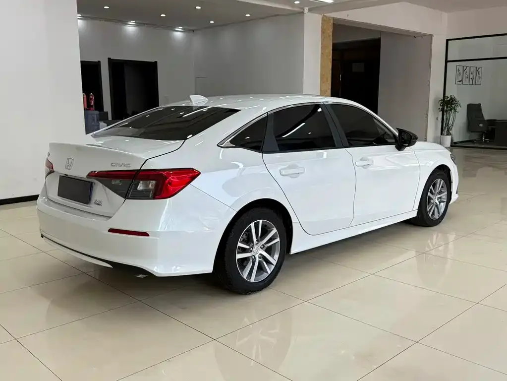 Honda Civic 2022 из CN, фото 3