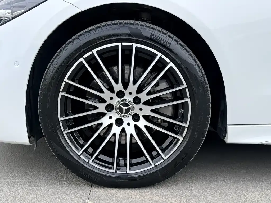 Mercedes-Benz C-Class 2023 из CN, фото 7
