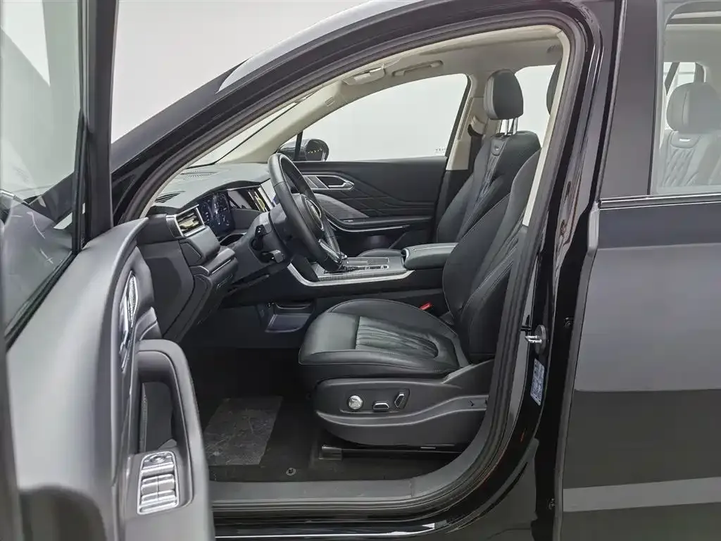 Hongqi HS7 PHEV 2024 из CN, фото 3