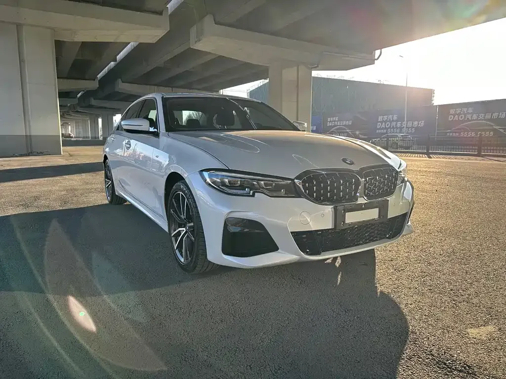 BMW 3 Series 2022 из CN, фото 8